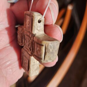 #132 Bone 5 wounds circa 1950